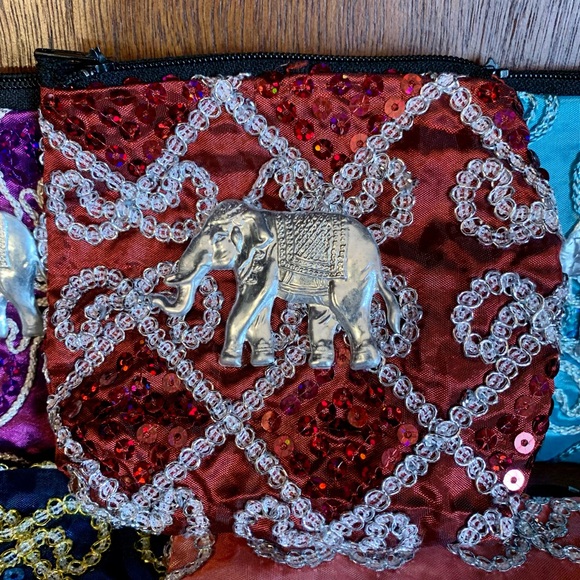 Small Embroidered Sequin Zipped Elephant Pouch (Several Colors Available) - Picture 5 of 11